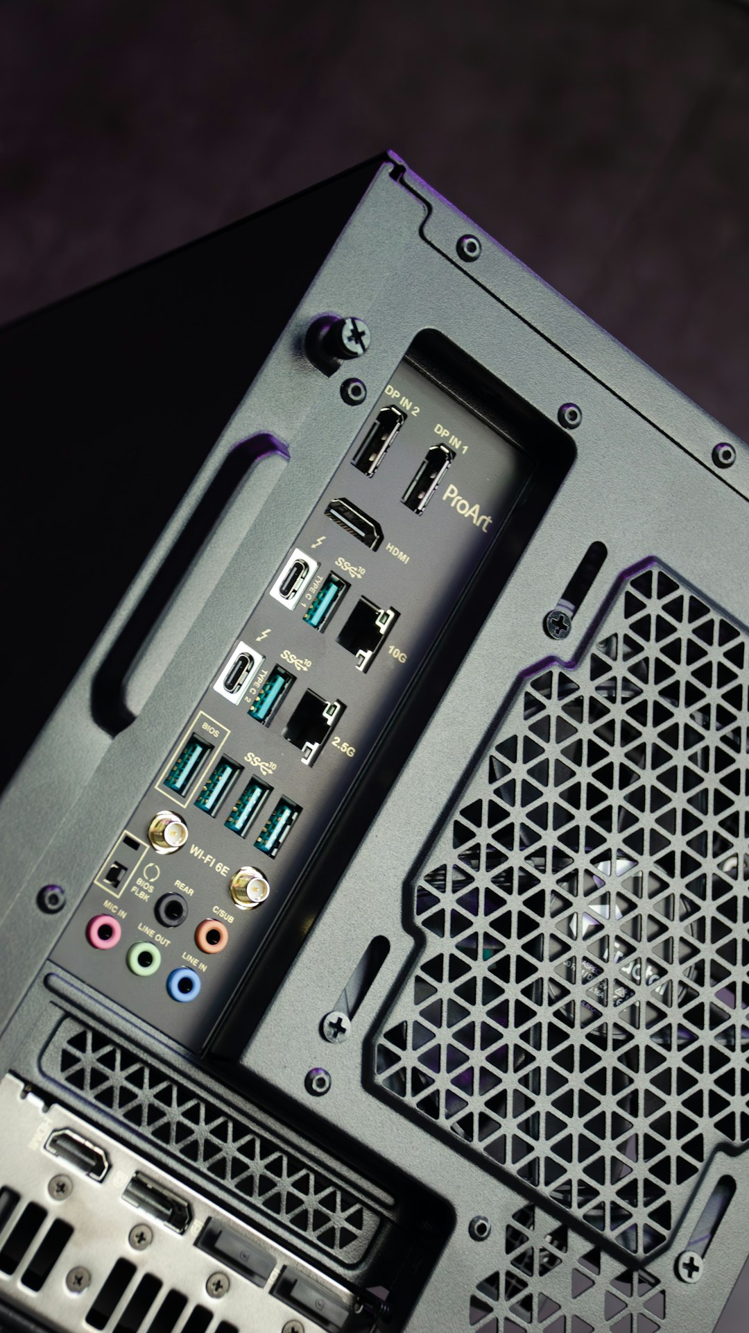 menu-03 io panel motherboard Asus z790 ProART Creator WI-Fi